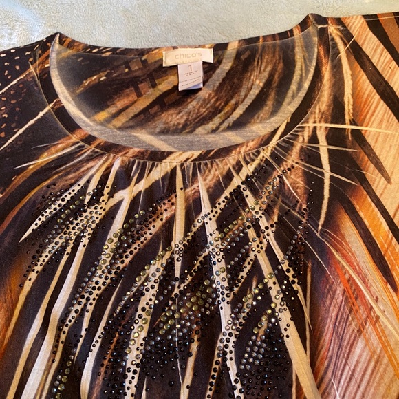 Chico’s size 1 bedazzled Print Top w/3/4” sleeve - Picture 6 of 11
